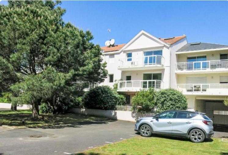 Le Petit Cote Ouest - Appt Dans Les Pins Pres De La Plage Les Sables-d'Olonne Exterior photo